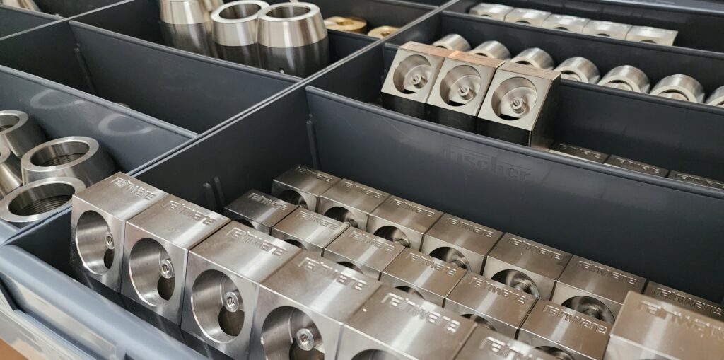 316 Stainless Steel - the best selection for outdoor showers and waterware